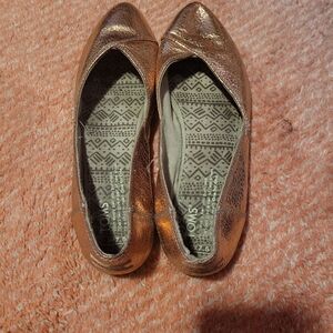 Toms rose gold flats